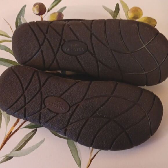 Earth Origins Ellery Mules Slippers